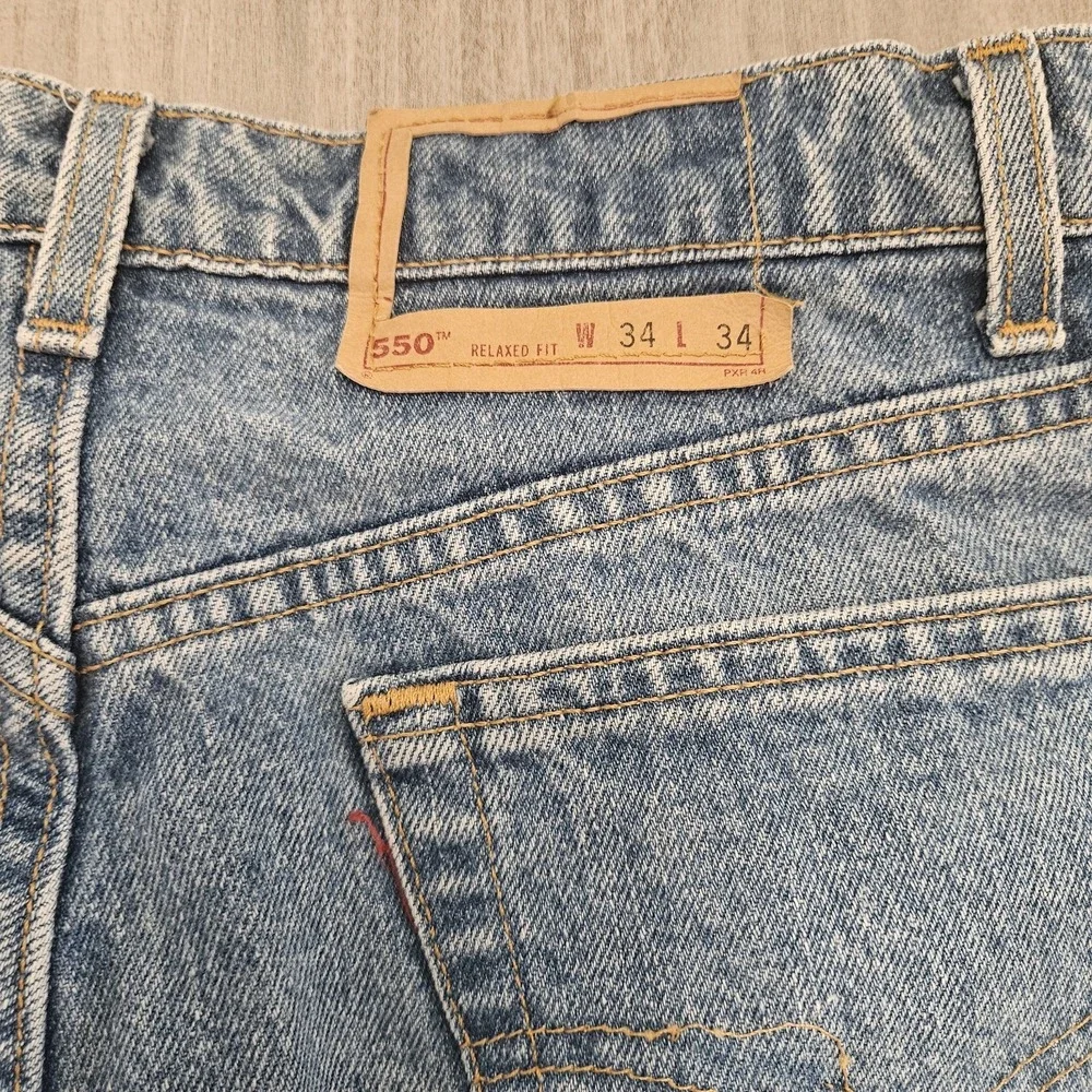 Vintage Levis Jeans Mens 36x34‎ Blue 90s Made USA Denim Pants Light 550 Relaxed